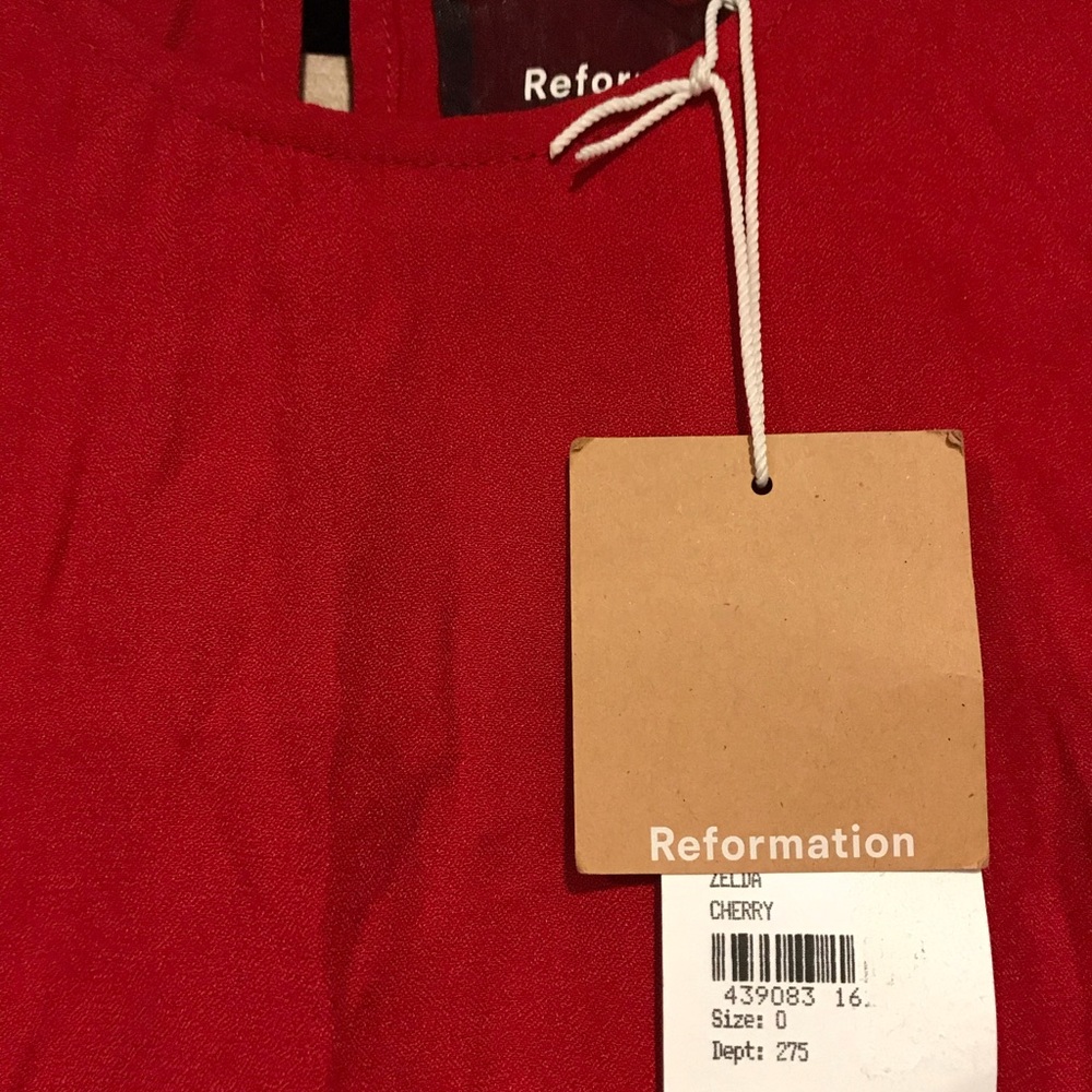 BNWT Reformation Zelda dress in cherry red
